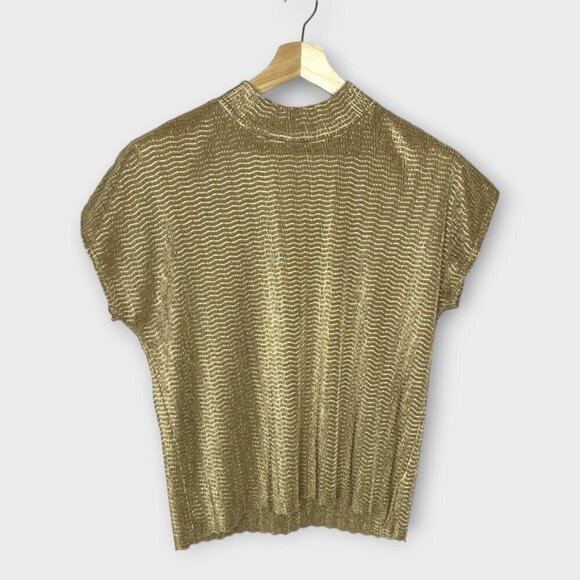 TanJay Tops - 🦜 TanJay Gold Short Sleeve Top Size Petite Large PL Party Holiday